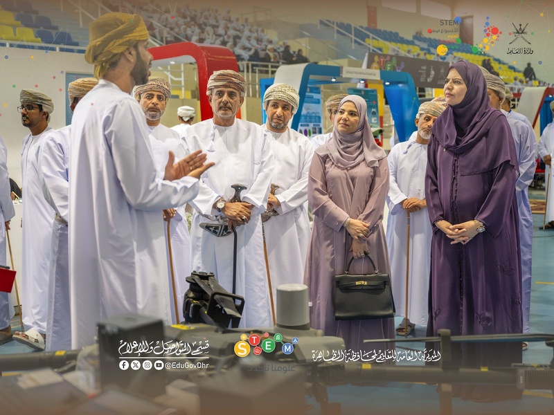 انطلاق فعاليات الأسبوع الوطني للعلوم والتكنولوجيا والهندسة والرياضيات بتعليمية محافظة الظاهرة 