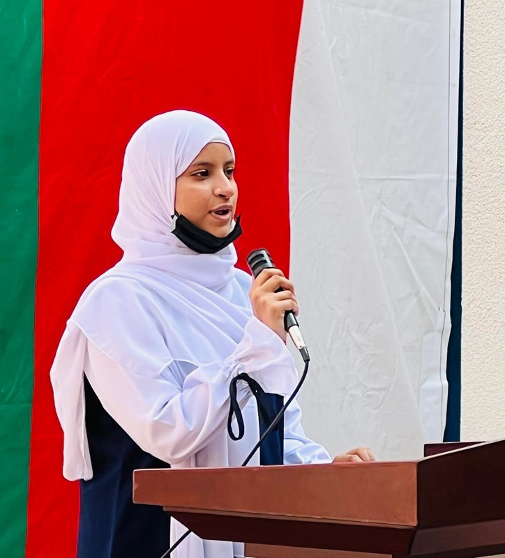 معرض من هنا أنطلق  بمدرسة سدح يبرز المواهب الطلابية في الفنون