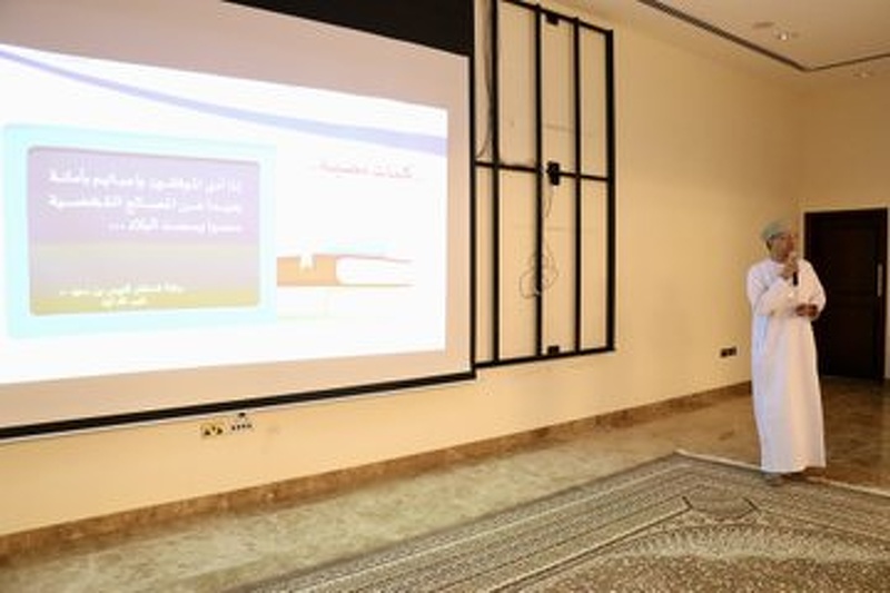 بمشاركة 493 معلما ومعلمة انطلاق البرنامج التعريفي للمعلمين الجُدد بتعليمية جنوب الباطنة