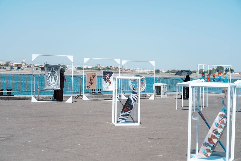 ختام المعرض الطلابي الفني رسائل البحر بميناء الخابورة