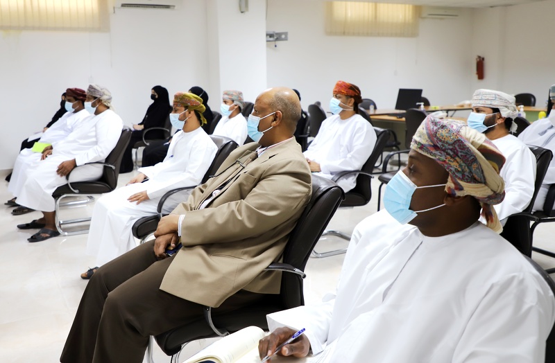 تعليمية ظفار تبحث مع صحية ظفار مؤشر الوضع الوبائي بالمحافظة