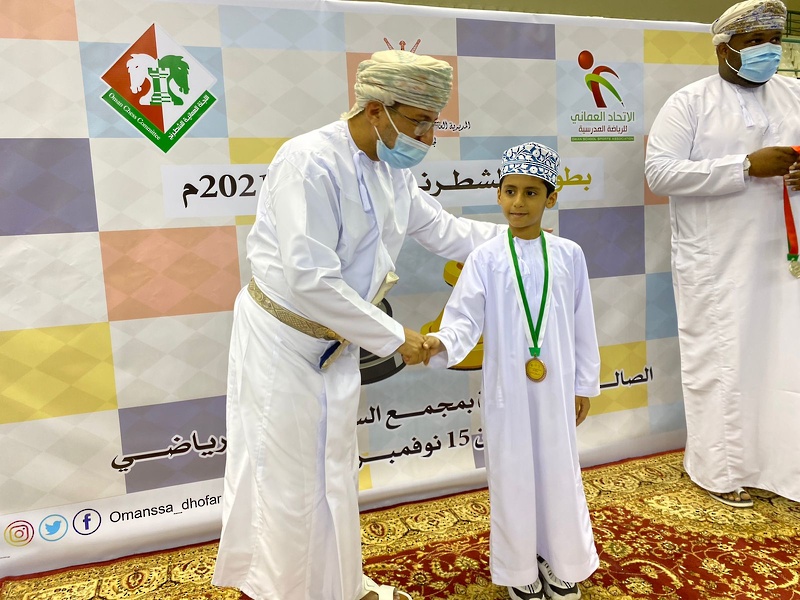 ختام فعاليات مسابقة الشطرنج لمدارس بتعليمية  ظفار