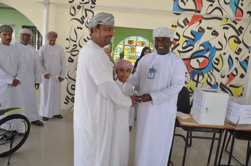 تحت شعار صيفي رؤية وبناء تواصل مناشط المراكز الصيفية بمحافظة الظاهرة 