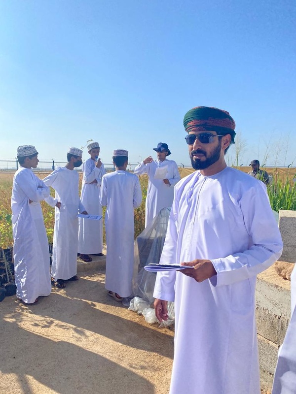 بحث ميداني لتنمية وتعزيز مهارات الاستقصاء العلمي لطلبة مادة الأحياء