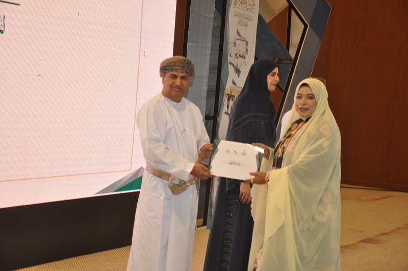 تعليمية محافظة الظاهرة تحتفل بمناسبة يوم المعلم