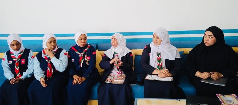 فريق لجنة الزيارات الإشرافية بالمديرية العامة للكشافة والمرشدات يختتم زيارته لتعليمية ظفار