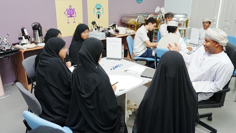 انطلاق البرنامج التدريبي لفرق مسابقة 