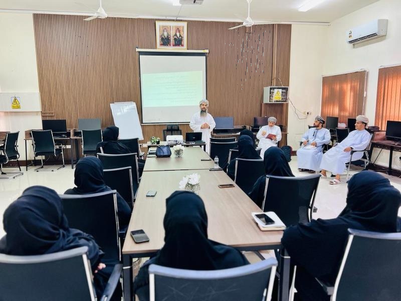 الزيارة التخصصية لفريق وحدة إشراف المجال الأول بدائرة إشراف العلوم الإنسانية بالمديرية العامة للإشراف التربوي، لمحافظة ظفار