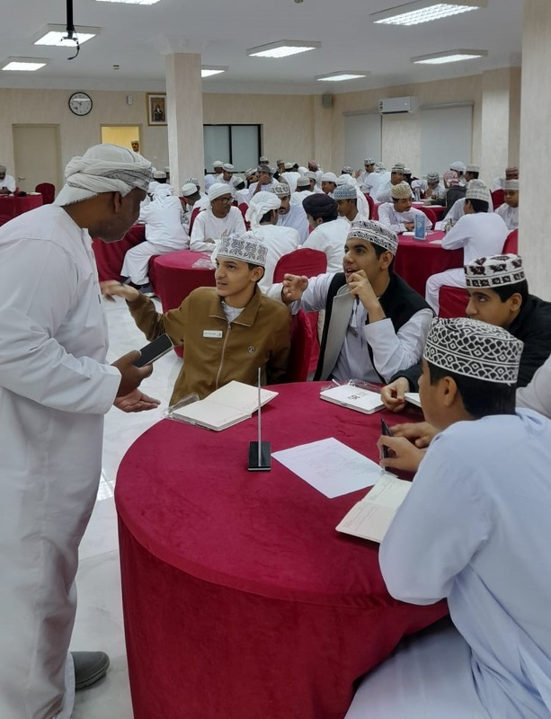 تنظيم حلقة عمل حول القطاع السياحي ومساراته المهنية للطلبة بمحافظة الظاهرة