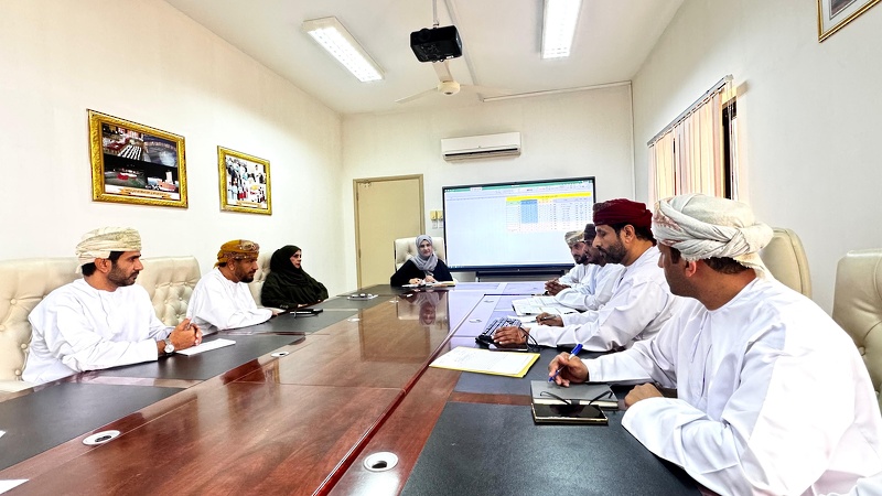 اجتماع لجنة التخطيط والمشاريع بتعليمية ظفار  