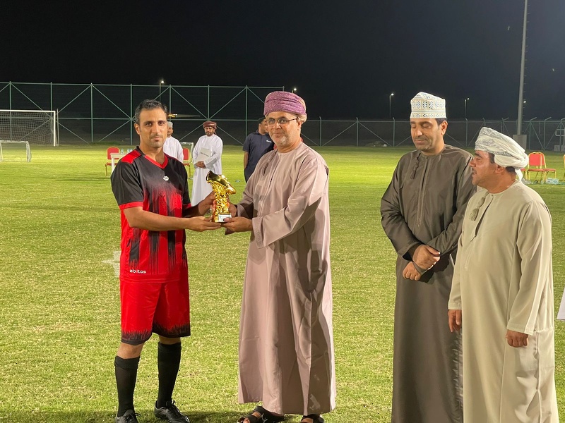 اختتام البطولة الكروية بتعليمية محافظة الظاهرة 