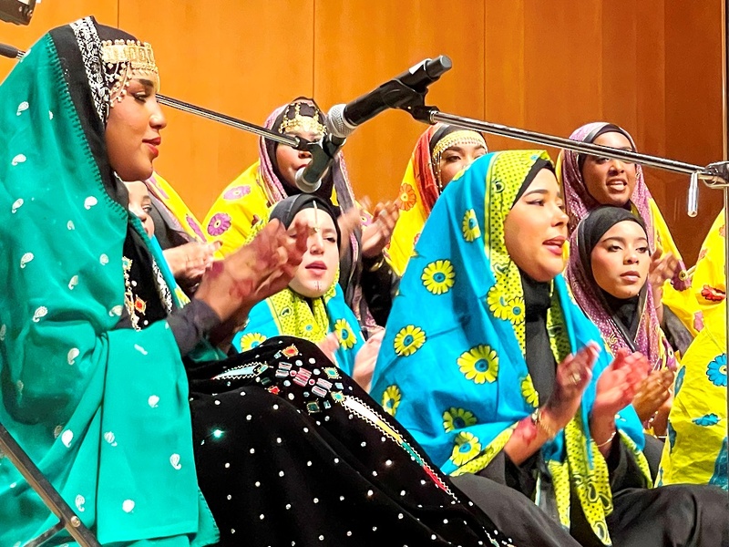 تعليمية ظفار تنظم فعالية تراثية بعنوان( حزاية وطن)