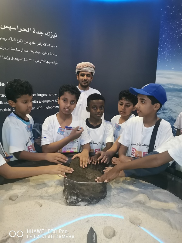 تواصل فعاليات البرنامج الصيفي لطلبة مدارس تعليمية ظفار لليوم الثاني