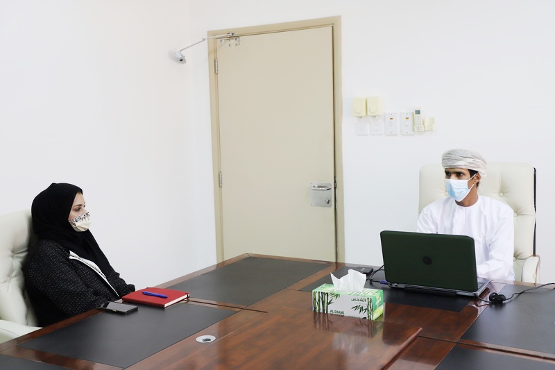 اللجنة الفنية  للرياضة المدرسية بمحافظة ظفار تعقد اجتماعها الأول 