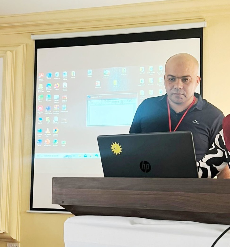 تنفيذ ملتقى معلمي اللغة الانجليزية بمدارس إدارة التربية والتعليم برخيوت