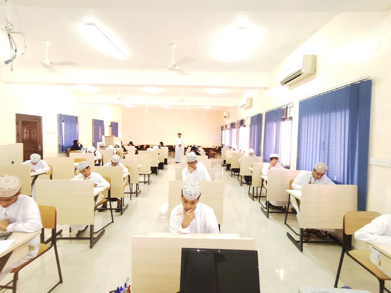 ختام البرنامج التدريبي للطلبة المرشحين لتشكيل فريق المحافظة للمشاركة في أولمبياد العلمي الوطني للعلوم فئة الناشئين (8-9)