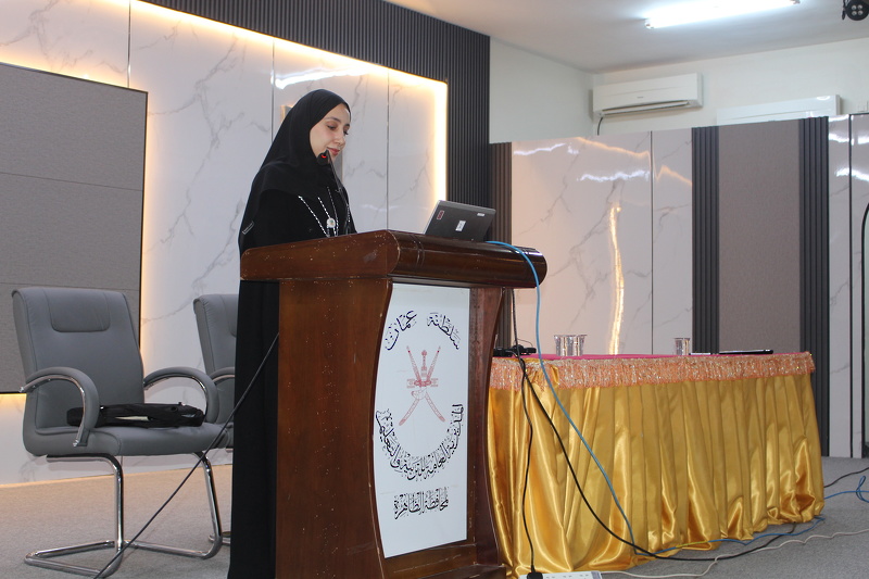  تنظيم لقاء تعريفي لمشروع رحلتي نحو الاستدامة بتعليمية محافظة الظاهرة 