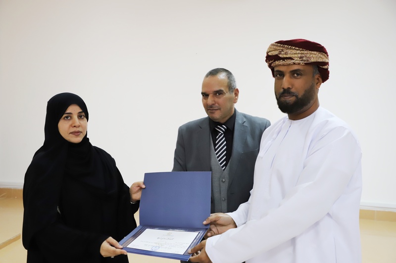 ختام الحلقة التدريبية حول الاستخدامات الحديثة لتطبيقات وبرامج التقنية للعمل عن بعد للمجموعة  الاولى