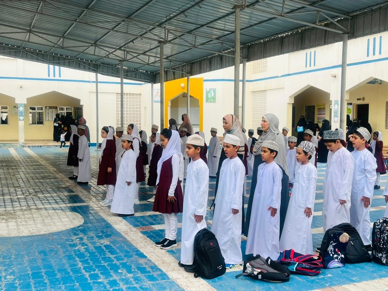 مدارس محافظة ظفار تستقبل 57881 طالبًا وطالبةً هذا العام