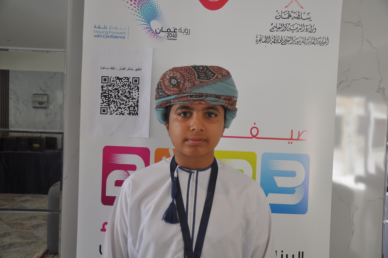  طلبة المراكز الصيفية بمحافظة الظاهرة يؤكدون استفادتهم من المراكز ويتعرفون على برامج ممتعة وتعليمية مفيدة ساعدتهم على صقل مواهبهم وقدراتهم 