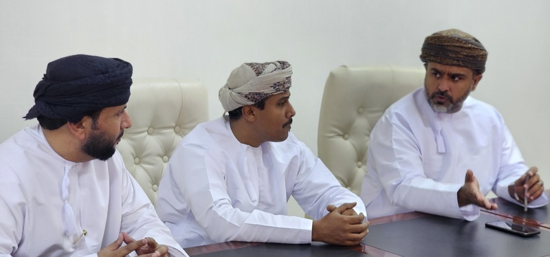 اجتماع لجنة شؤون الطلبة بتعليمية ظفار