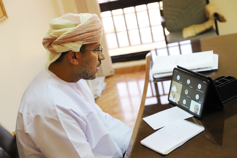 تنفيذ البرامج الإنمائية التأسيسية لمساعدي مديري المدارس المنتدبين خلال هذا العام والعام الماضي  بتعليمية ظفار