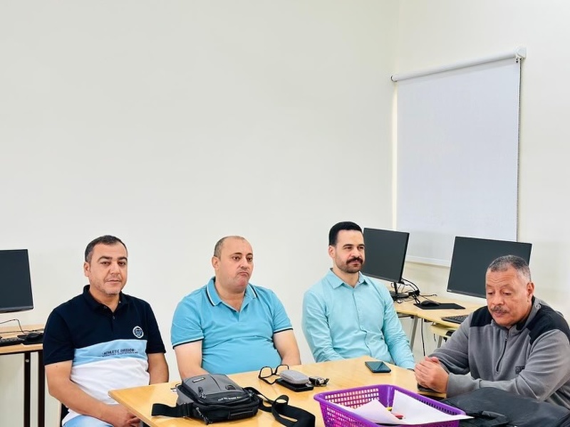     برنامج تدريبي في التطوير المهني لمعلمين المهارات الموسيقية بتعليمية ظفار