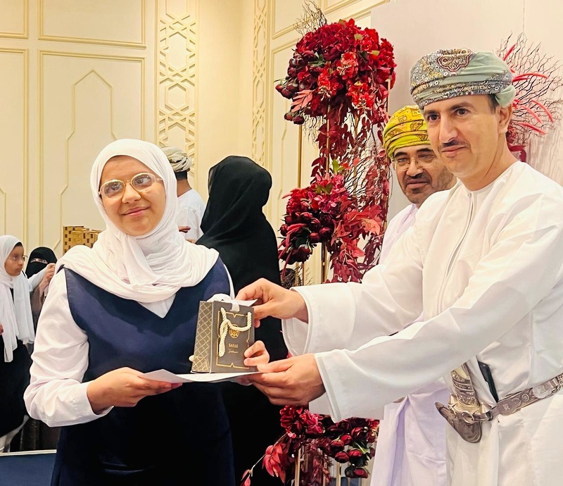 تخريج الدفعة الرابعة من طلبة برامج التربية الخاصة بتعليمية ظفار