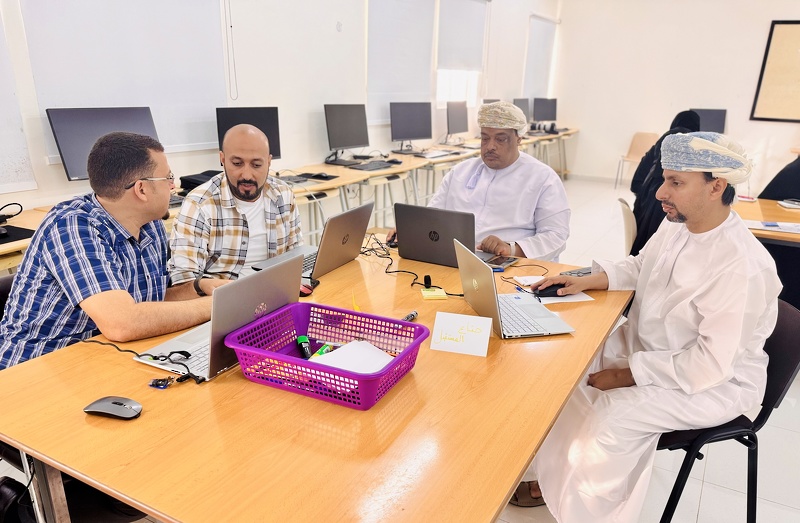 تنفيذ البرنامج التدريبي 