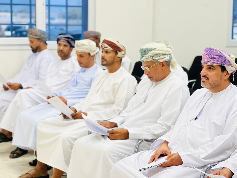 الاجتماع التحضيري لبرنامج الكشف عن الطلبة الموهوبين ثروة 3 بمدارس تعليمية ظفار