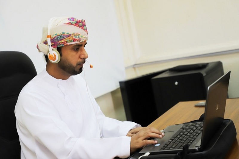 تواصل البرنامج التدريبي التعليم عن بعد لفئة مدراء المدارس والمشرفين وبدء تدريب فئة المعلمين بتعليمية ظفار