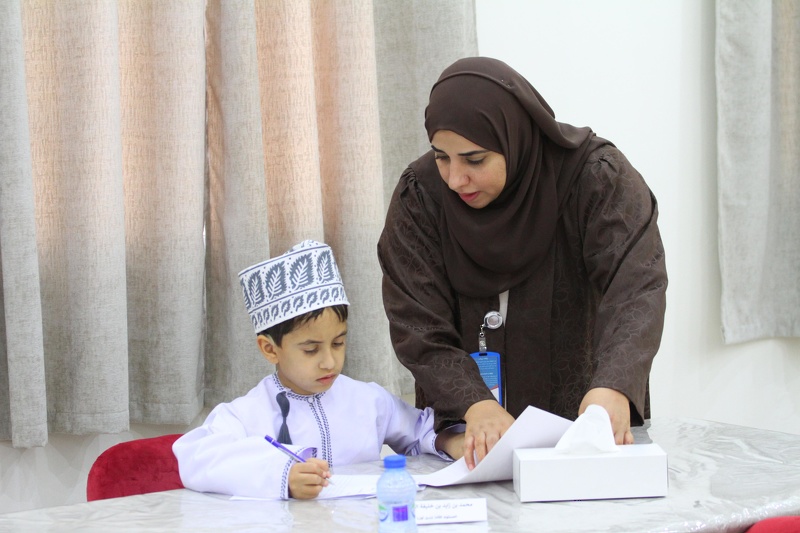 التصفيات النهائية لمسابقة حفظ القرآن الكريم لذوي الإعاقة السمعية بتعليمية جنوب الباطنة