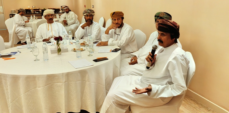 فريق من المديرية العامة للمدارس الخاصة يختتم زيارته للمدارس الخاصة بتعليمية ظفار 