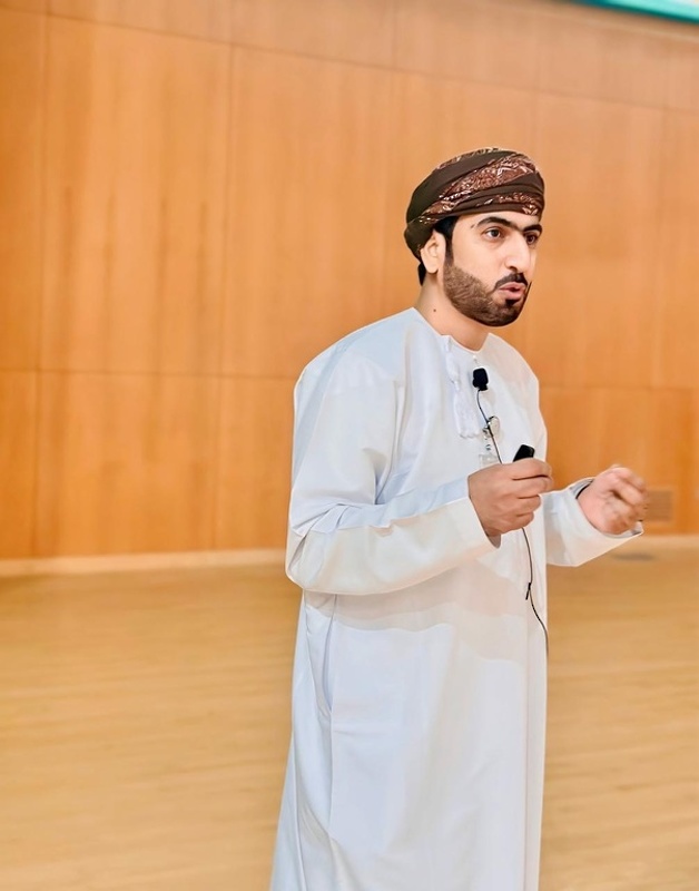 تعليمية ظفار تدشّن الحملة التوعوية 