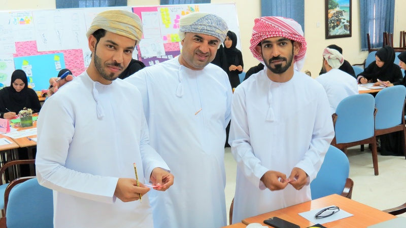 تعليمية الظاهرة تختتم برنامج تدريب المعلمين الجدد الدفعة الخامسة (الوحدة العاشرة) للمجموعة الثانية