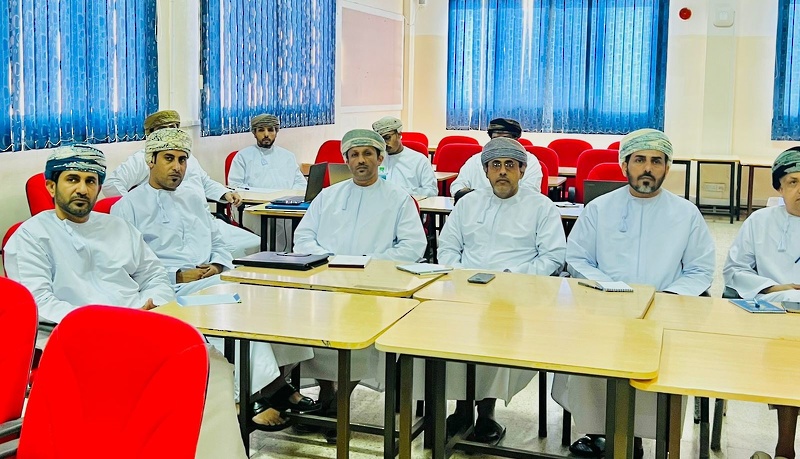 تطبيق برنامج مورد بلس بتعليمية ظفار.