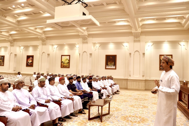 ملتقى توعوي لتعزيز الأمن والسلامة المدرسية بشمال الباطنة