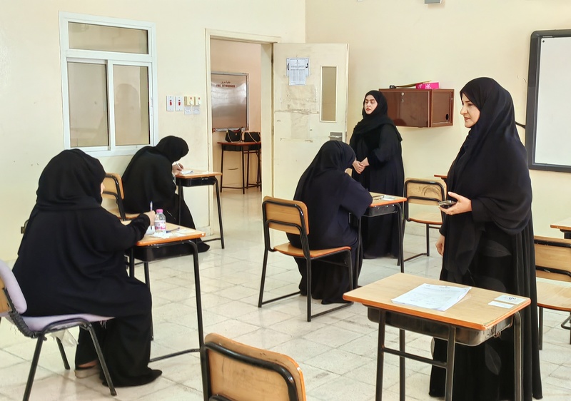 تعليمية ظفار تجري إختبارات  لشغل وظائف الإشراف التربوي والإدارة المدرسية للعام الدارسي ٢٠٢٣/ ٢٠٢٤م