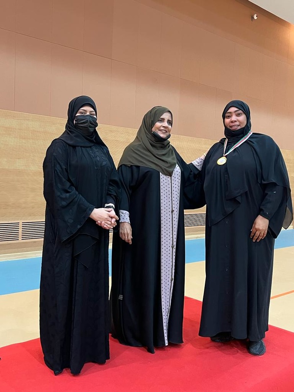 ختام البطولة الرمضانية للفتيات لكرة الطائرة بمجمع السلطان قابوس الشبابي للثقافة والترفية بظفار