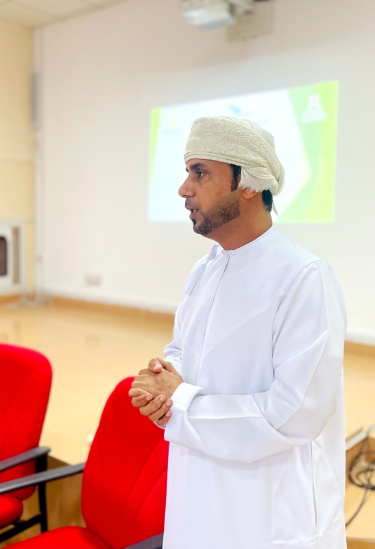 تعليمية ظفار تنفذ لقاء تربويا لإخصائيين وإخصائيات الأنظمة المدرسية