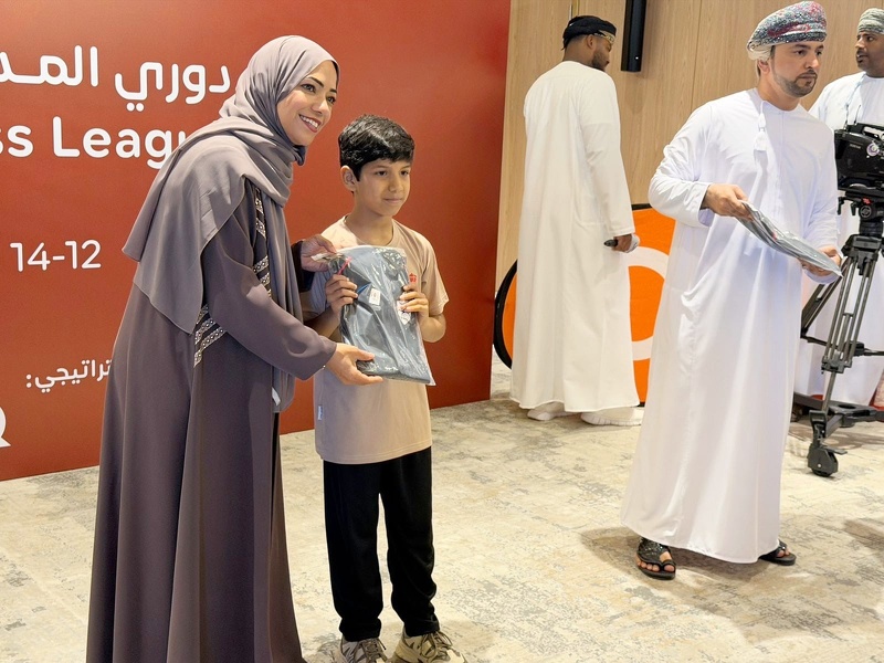 مدرسة مجان تحصد المركز الخامس في نهائيات دوري المدارس للشطرنج بمسقط