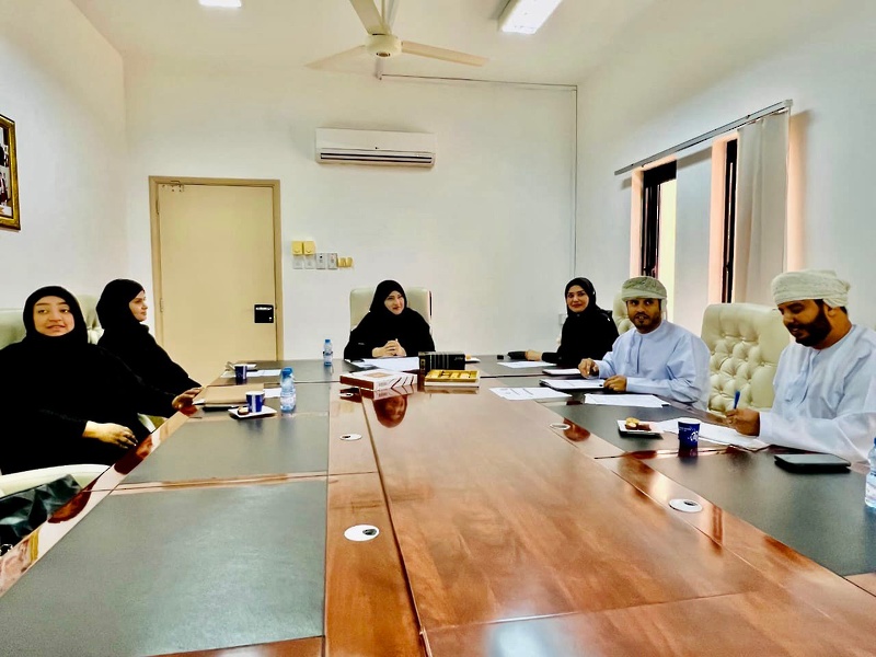 اجتماع لجنة التعليم الصديق للطفل بتعليمية ظفار