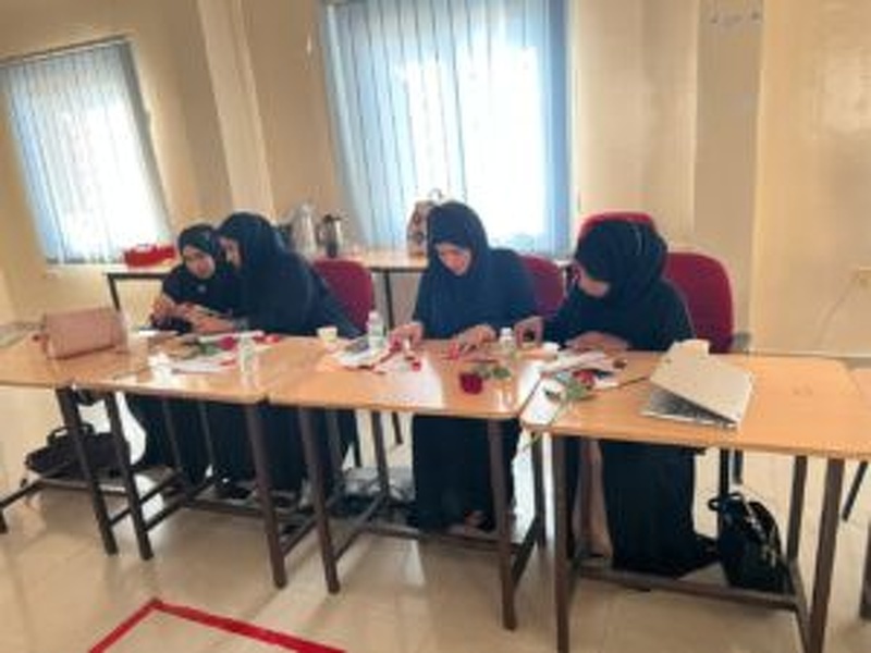 وحدة المجال الأول بتعليمية شمال الباطنة تنظم ملتقى يوم واحد من التعلم المقترن بالمتعة