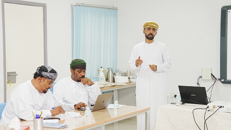 تربية جنوب الشرقية تُنظم ورشة تدريبية لإعداد الخطة الخمسية الحادية عشرة وسنوية 2026م