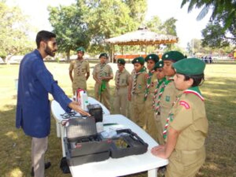 اقامة ملتقى شارات الهواية بالمخيم الشتوي لمرحلة الكشافة بشمال الباطنة