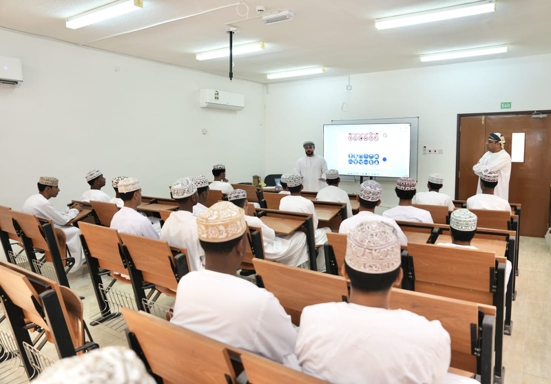 تعليمية جنوب الشرقية تُنظم زيارة لطلبة التعليم المهني والتقني إلى 