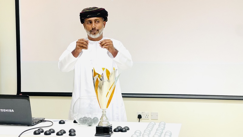 سحب قرعة دوري المدارس للحلقة الثانية لكرة القدم بتعليمية ظفار