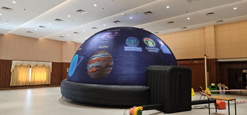 تشغيل مشروع القبة الفلكية المتنقلة لمدارس محافظة جنوب الشرقية