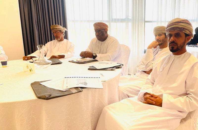 انطلاق البرنامج التدريبي التنمية المهنية للموظفين بتعليمية ظفار