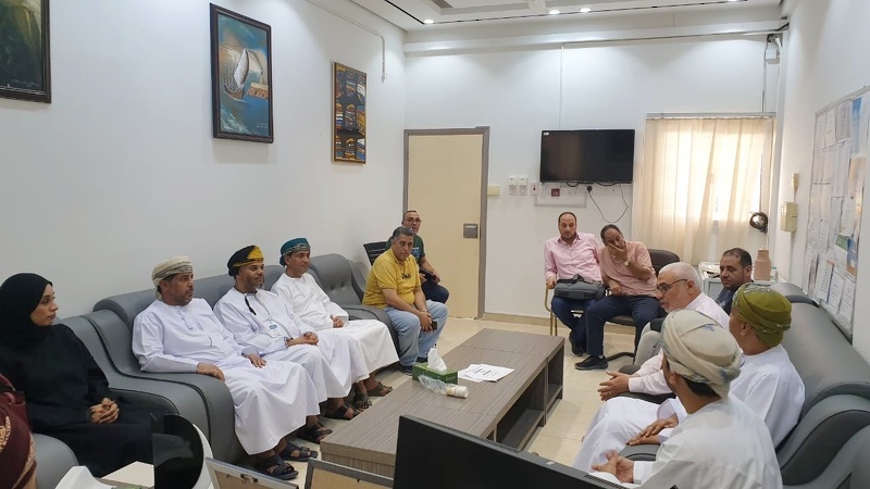 زيارة وفد من دائرة رعاية الموظفين بالوزارة لتعليمية جنوب الشرقية